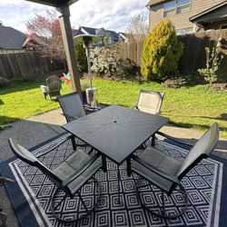 Metal Table And 4 Chairs