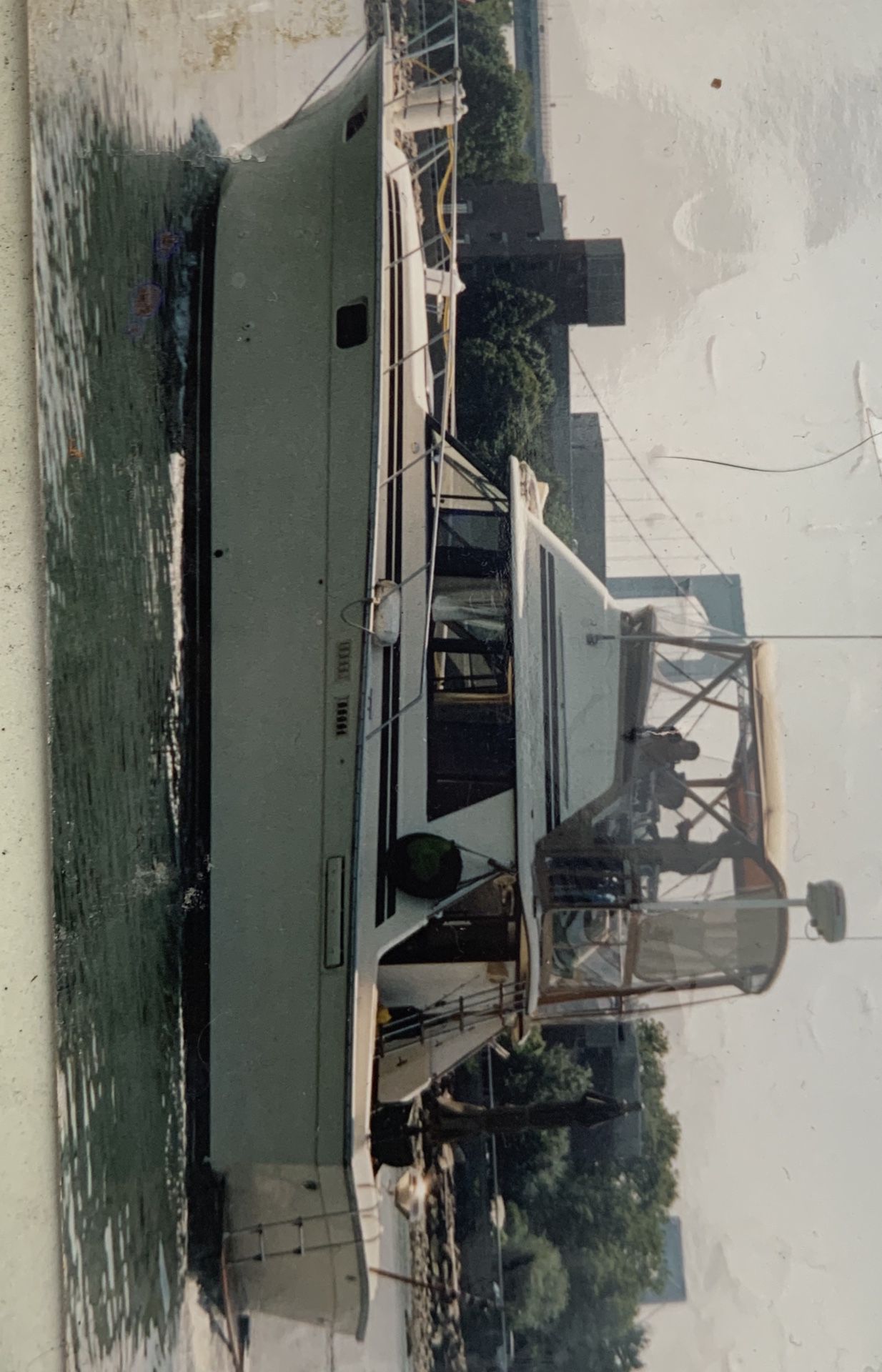 1980 37’ silverton convertible yacht
