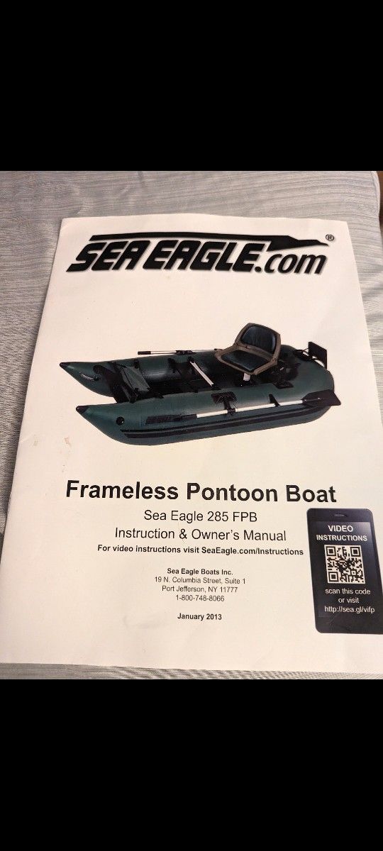 SeaEagle Frameless Pontoon Boat