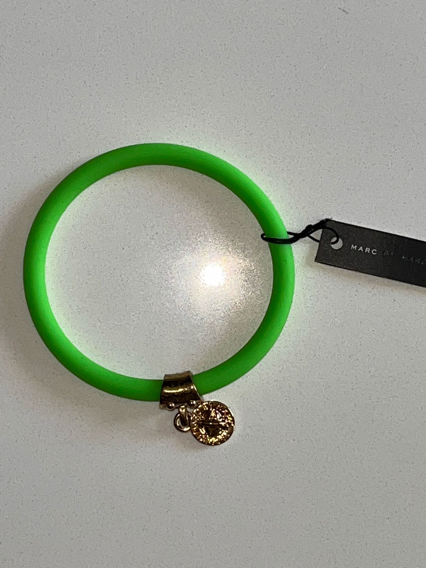 Marc by Marc Jacobs Neon Green Bangle – NWT