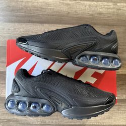 Nike Air Max DN Triple Black sz 8