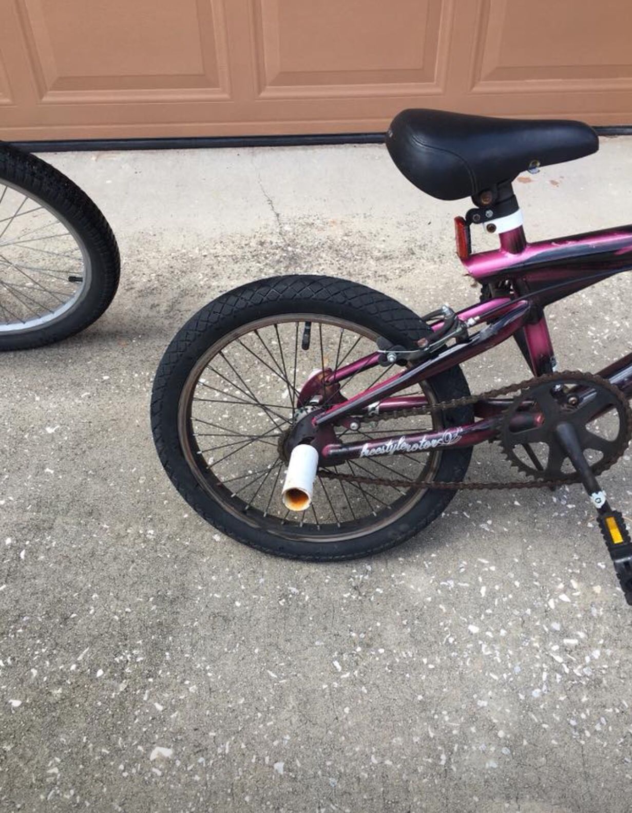 Avigo riptide bike hotsell