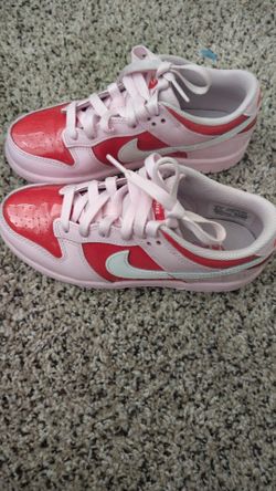 Limited edition valentines low dunk Nike pink and red