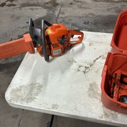 Chain Saw Used 125$ 