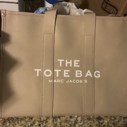 Large Marc Jacob Tote Bags 