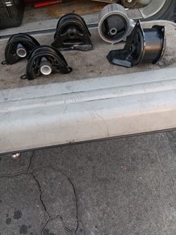 90 To 95 Honda Integra Moter Mounts All 5 Mounts Brand New Price To Sell $125