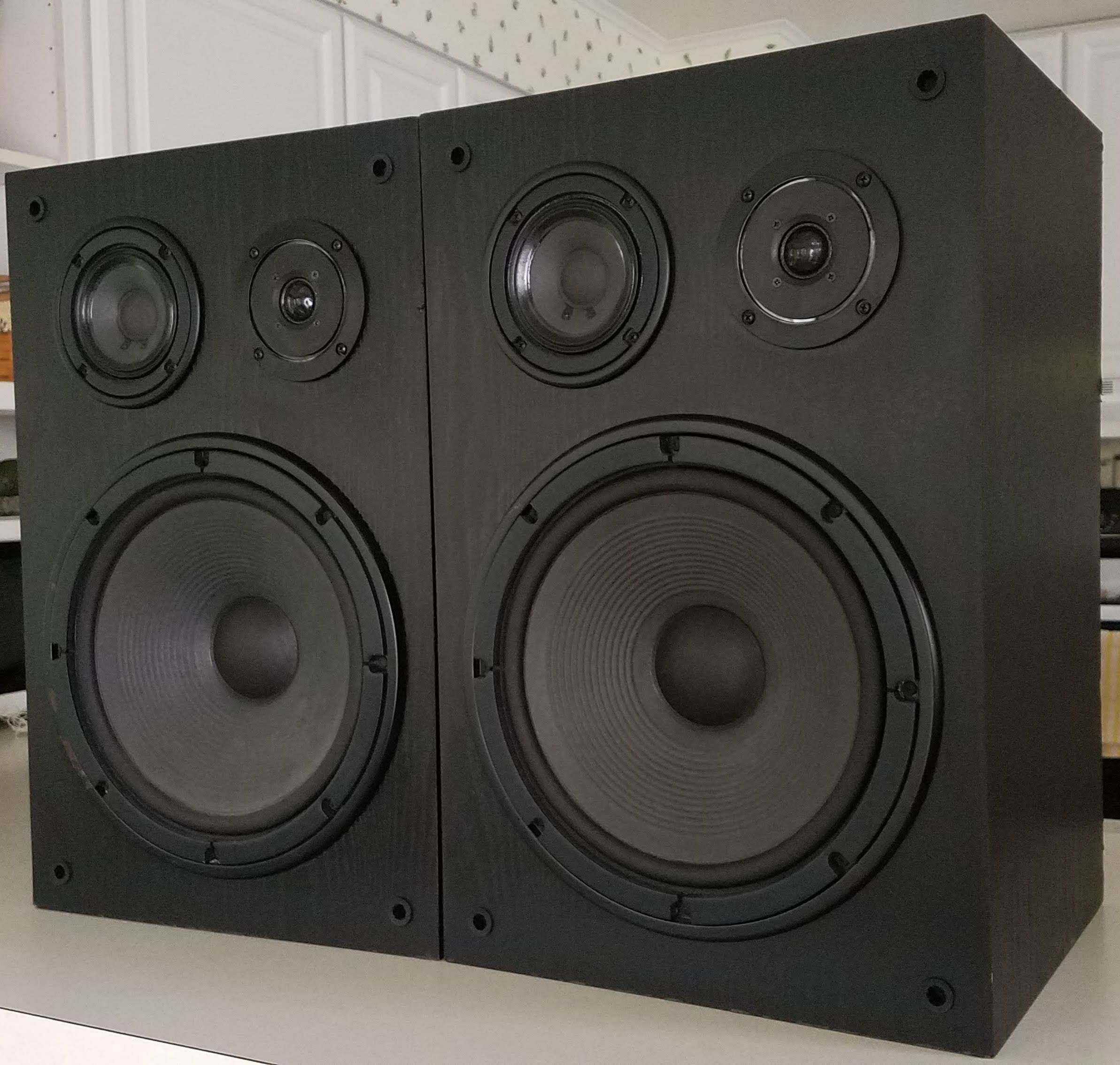Yamaha NS-A835 200 Watt Main / Stereo Floor Standing Speakers