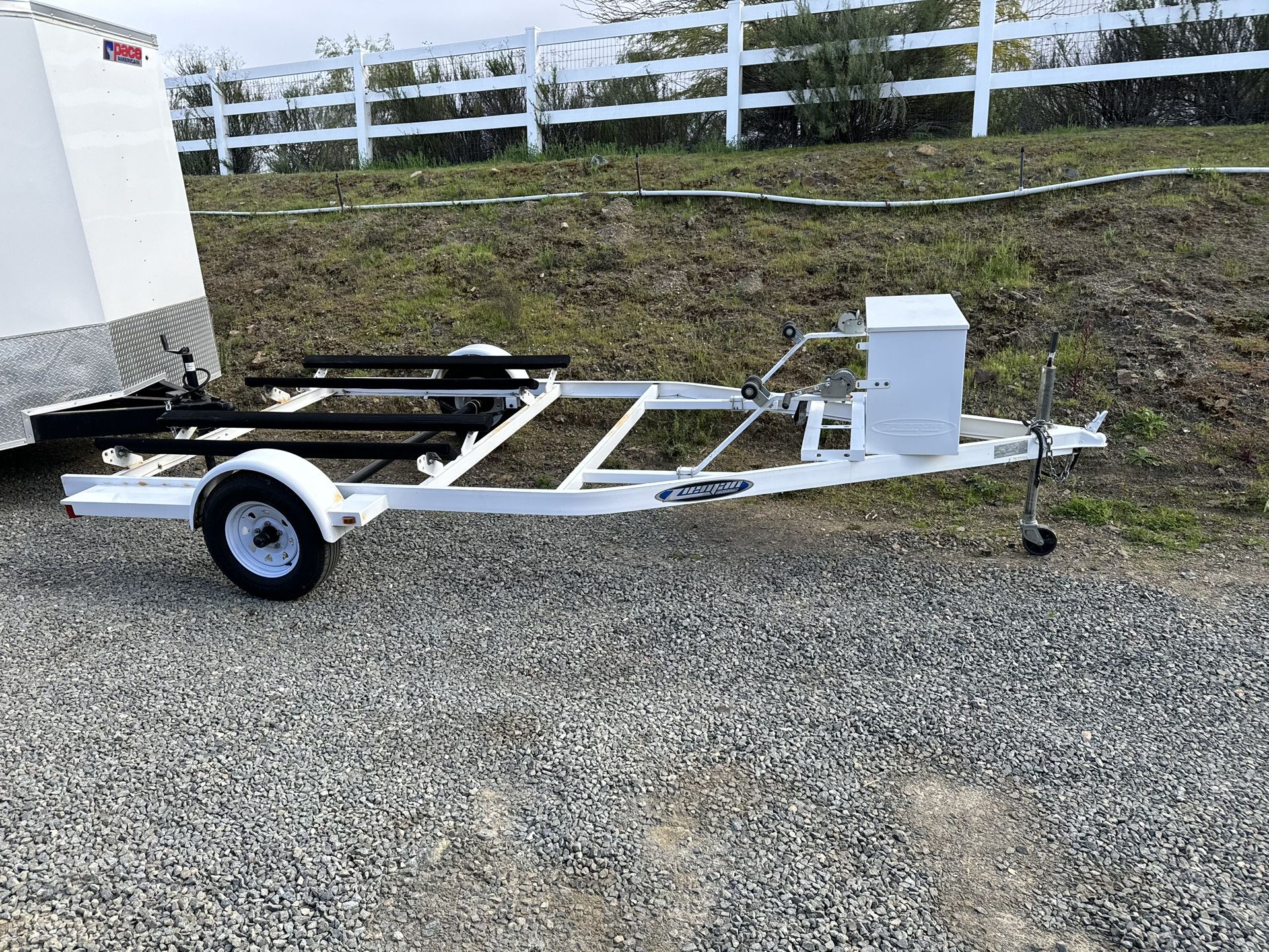 WILL TRADE TOWARDS ENCLOSE DUAL AXEL TRAILER… $2900 OBO