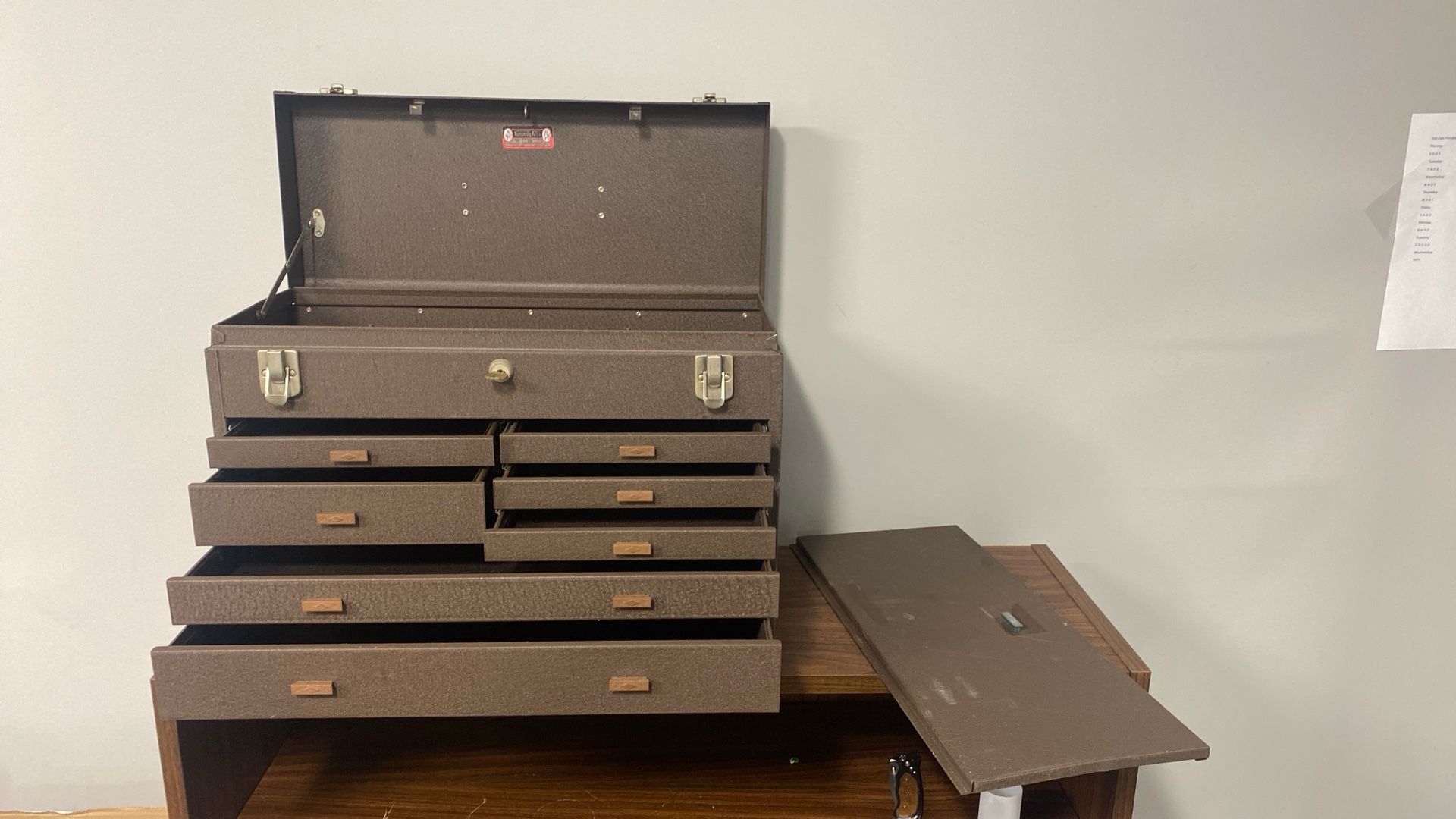 Kennedy 7 - Drawer Tool Box With Key 