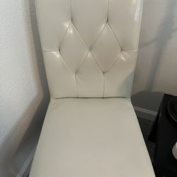 White Leatherette Accent/Desk Chair 