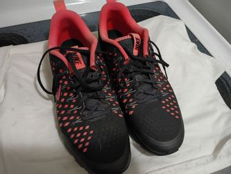 Men's 2014-2015 Nike Air Max Running Black/Pink Size 13