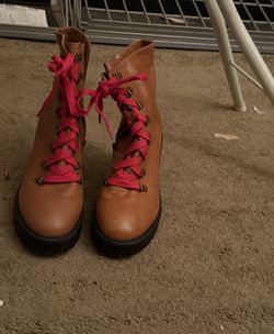 Steve Madden Boots