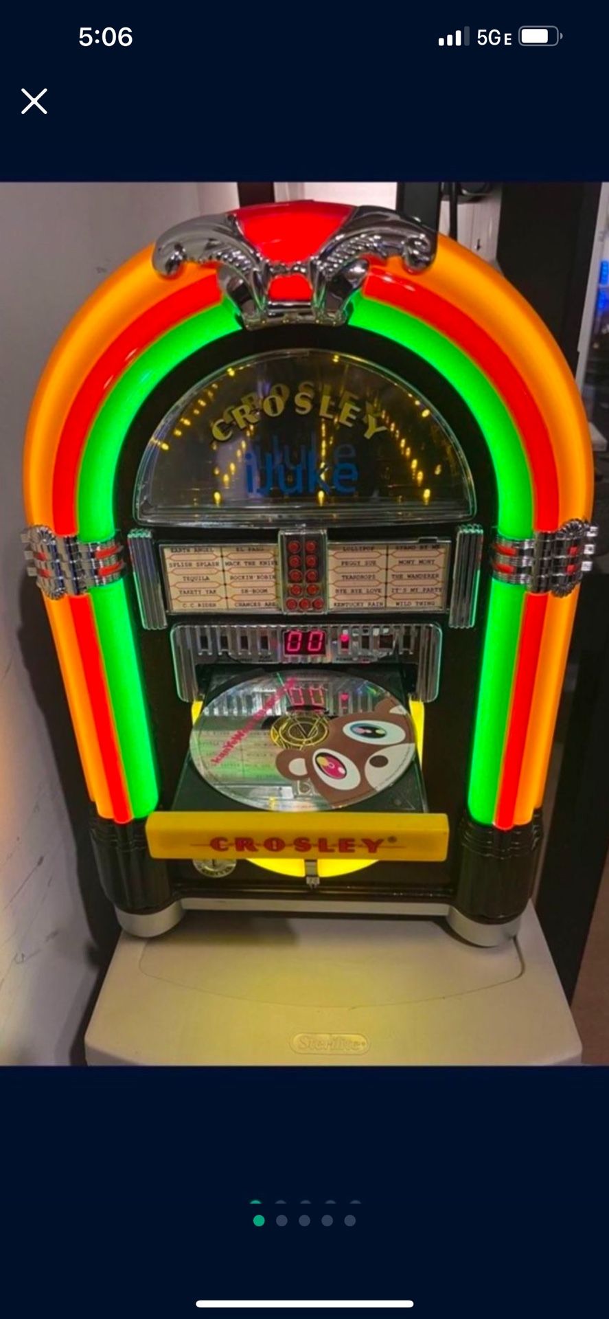 Crosley Ijuke Juke Box For Apple iPod And CD Player