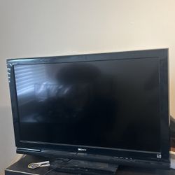 40 Inch TV