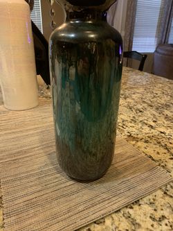 Home Decor ( beautiful vase)