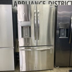 Frigidaire French Door Refrigerator HLW O