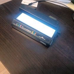 Tri test ultraviolet counterfeit detector