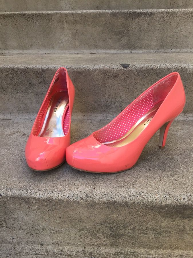 Madden Girl coral heels size 8