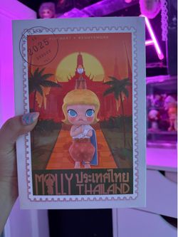 100% Authentic brand new 200% Popmart Molly Thailand Figure