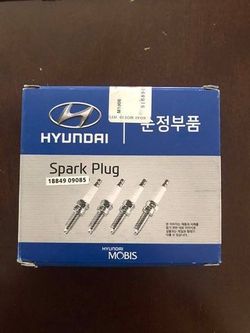 OEM Spark Plugs (Pack of 4) For Hyundai And KIA.