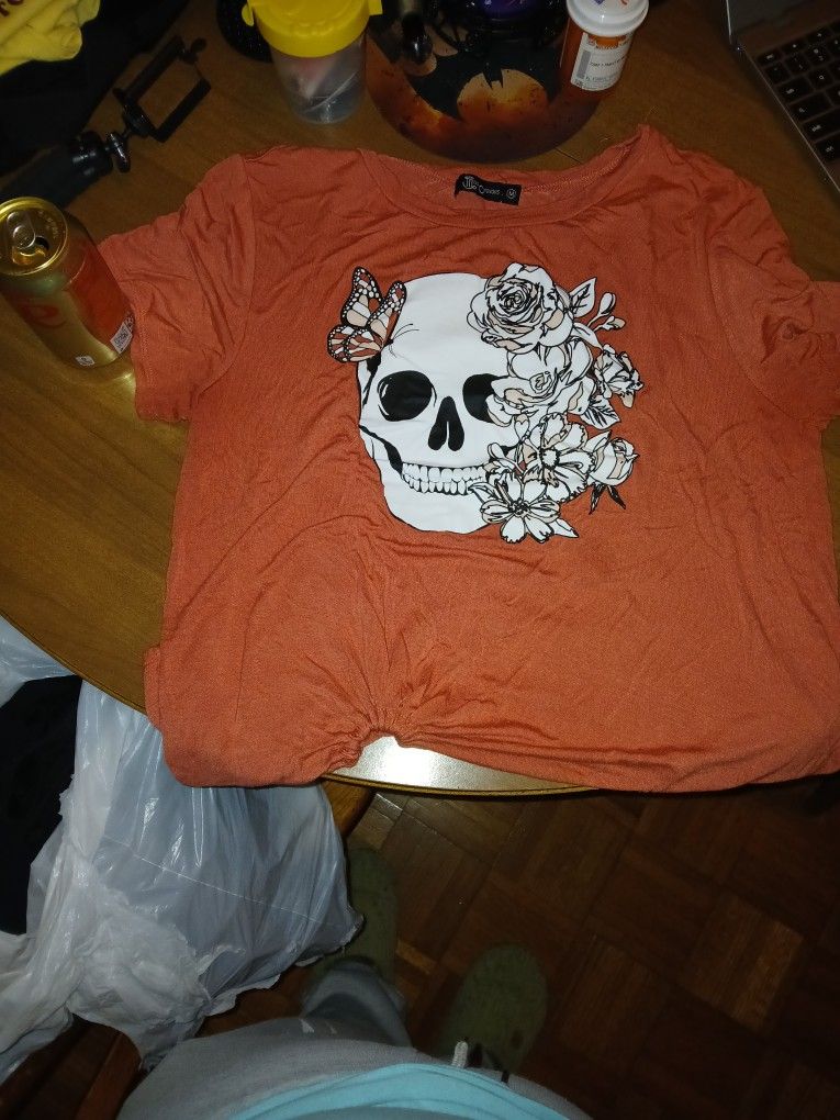 Skull Tshirt Xl
