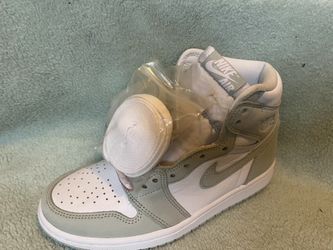 Nike Air Jordan 1 Mid SE