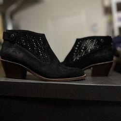 Via Spiga Suede Booties