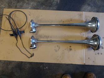 Old School Air Horns