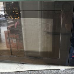 Magic Chef Microwave 