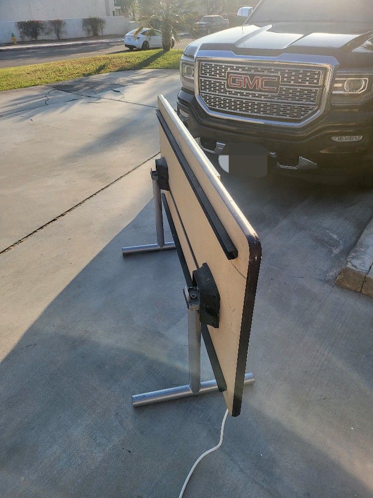 Foldable Short Table - Very Heavy Duty- Craft Table/Desk