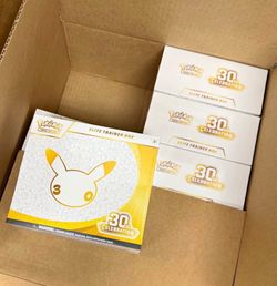Pokemon 30th Anniversary Celebration Elite Trainer Box ETB - lot of 8