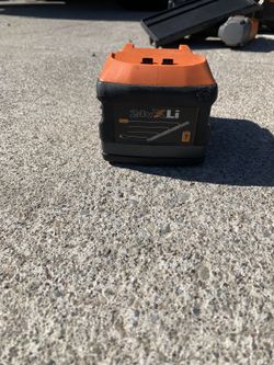 Rigid Rechargeable Battery