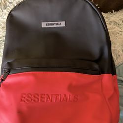 Essentials Bag 
