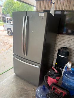 Refrigerator