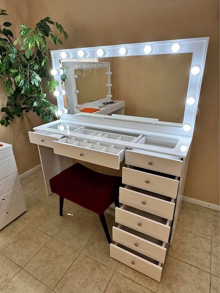 NO CREDIT NEEDED!!!! Impression Vanities Mirror