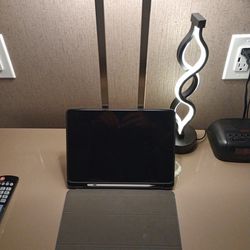 iPad 9  with Pencil And Case And Keyboard Case 