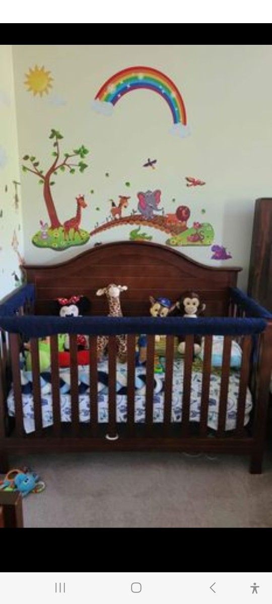 Carter's By Davinci Nolan 4-In-1 Convertible Crib