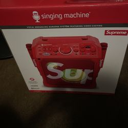 Supreme Singing Matching Red