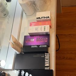 Makeup brands on sale 🎀it’s not $0 message me for the prices