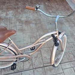 Women's Cruiser Bike