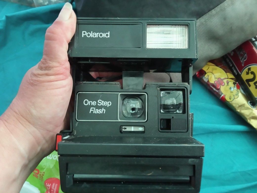 Polariod One Step Flash