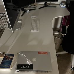 White L Shape Desk