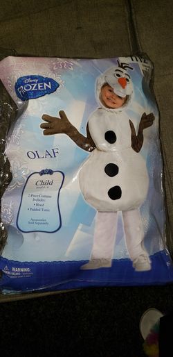 Kids olaf costume.