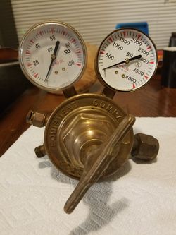 VICTOR Equipment Company Model VTS 250D Compressed Gas Regulator