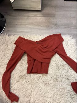 Women's sweater S