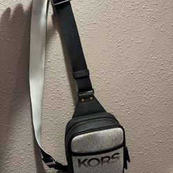 Michael Kors Sling Bag - Unisex