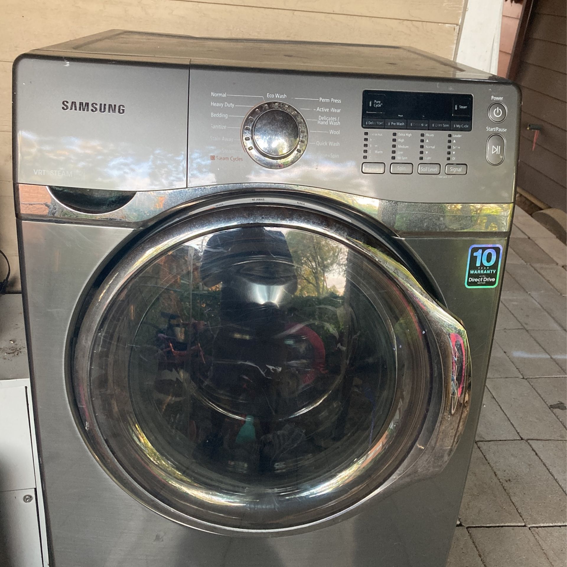 Samsung VRT Steam Direct Drive Washing Machine for Sale in Houston, TX
