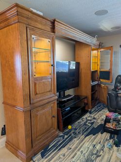 Hooker Wood Entertainment Center