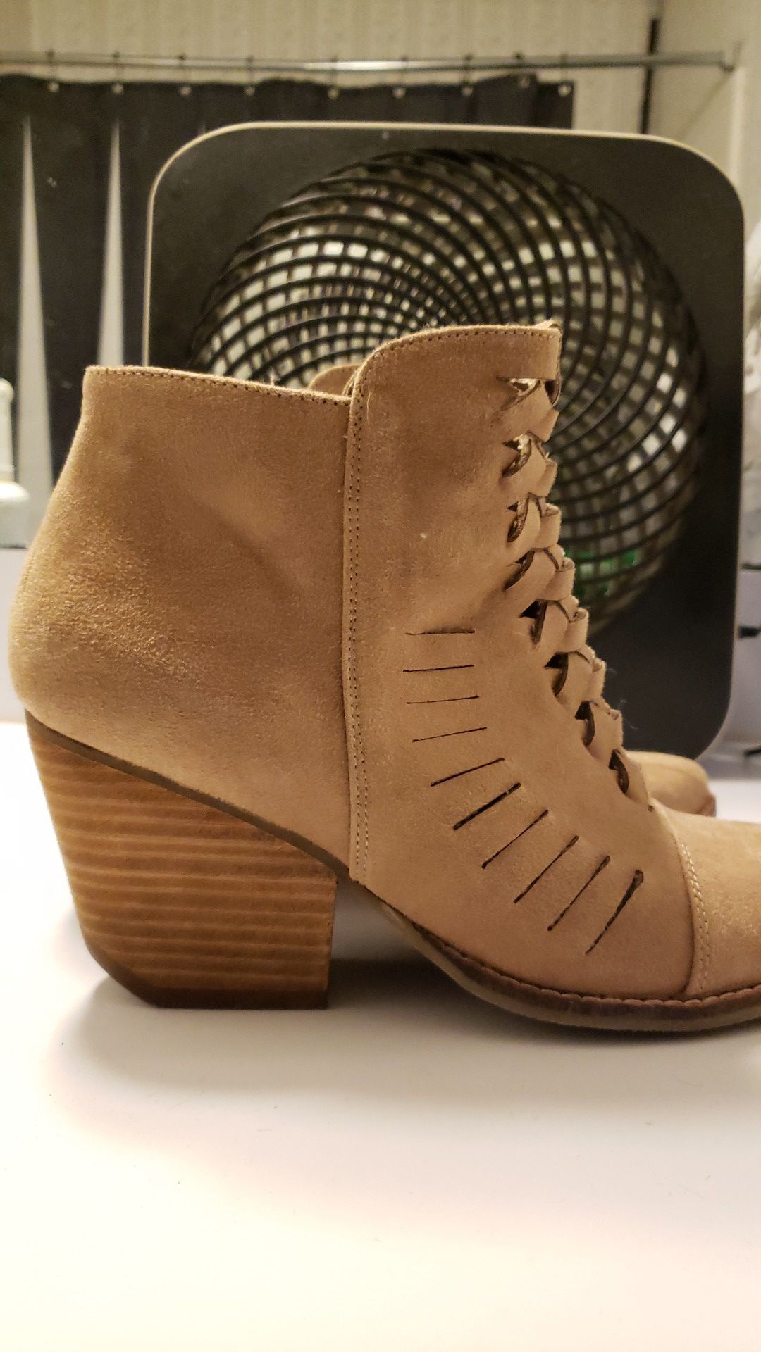 tan wedge heel boots size 9