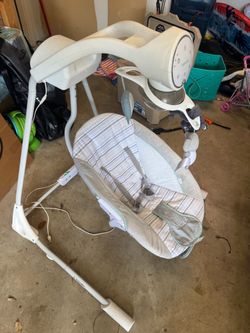 Baby swing